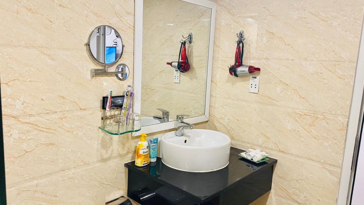 הו צ'י מין סיטי A25 Hotel - 307 Ly Tu Trong מראה חיצוני תמונה