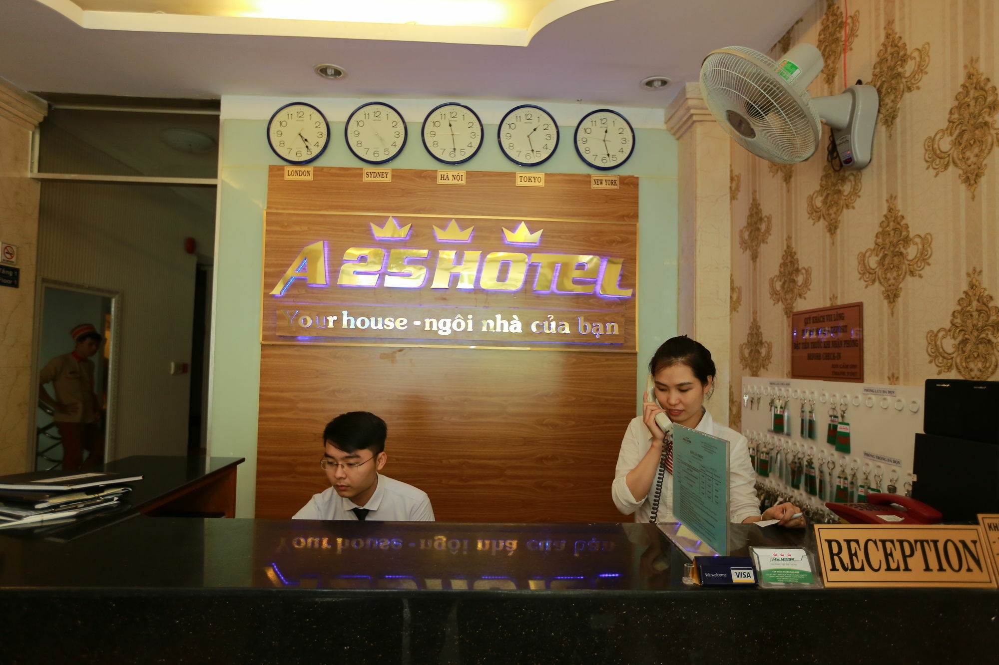 הו צ'י מין סיטי A25 Hotel - 307 Ly Tu Trong מראה חיצוני תמונה
